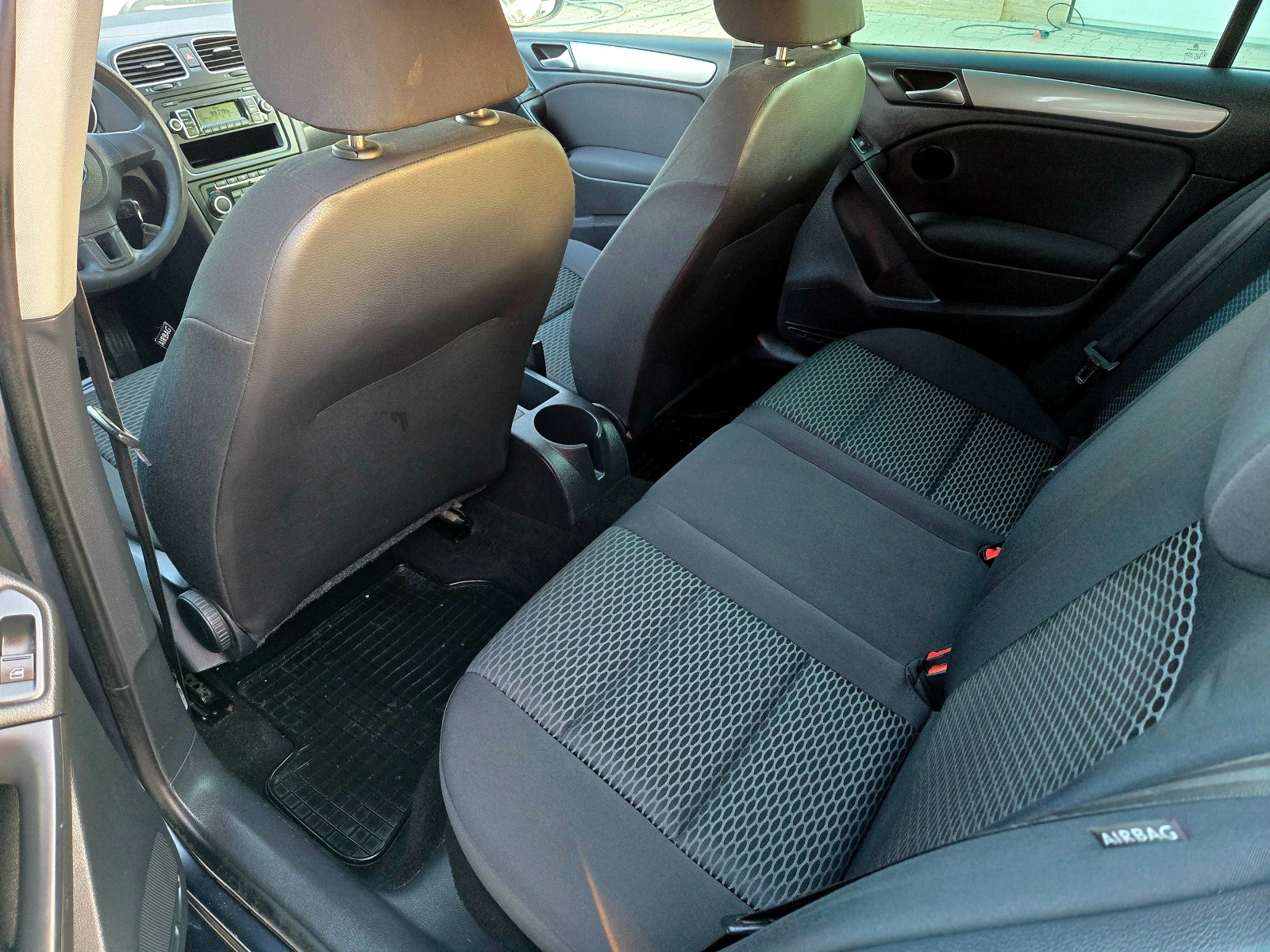 VW Golf 2.0 TDI 110PS Австрия Клима 1-Собственик ЕВРО 5 , снимка 11 - Автомобили и джипове - 53850119