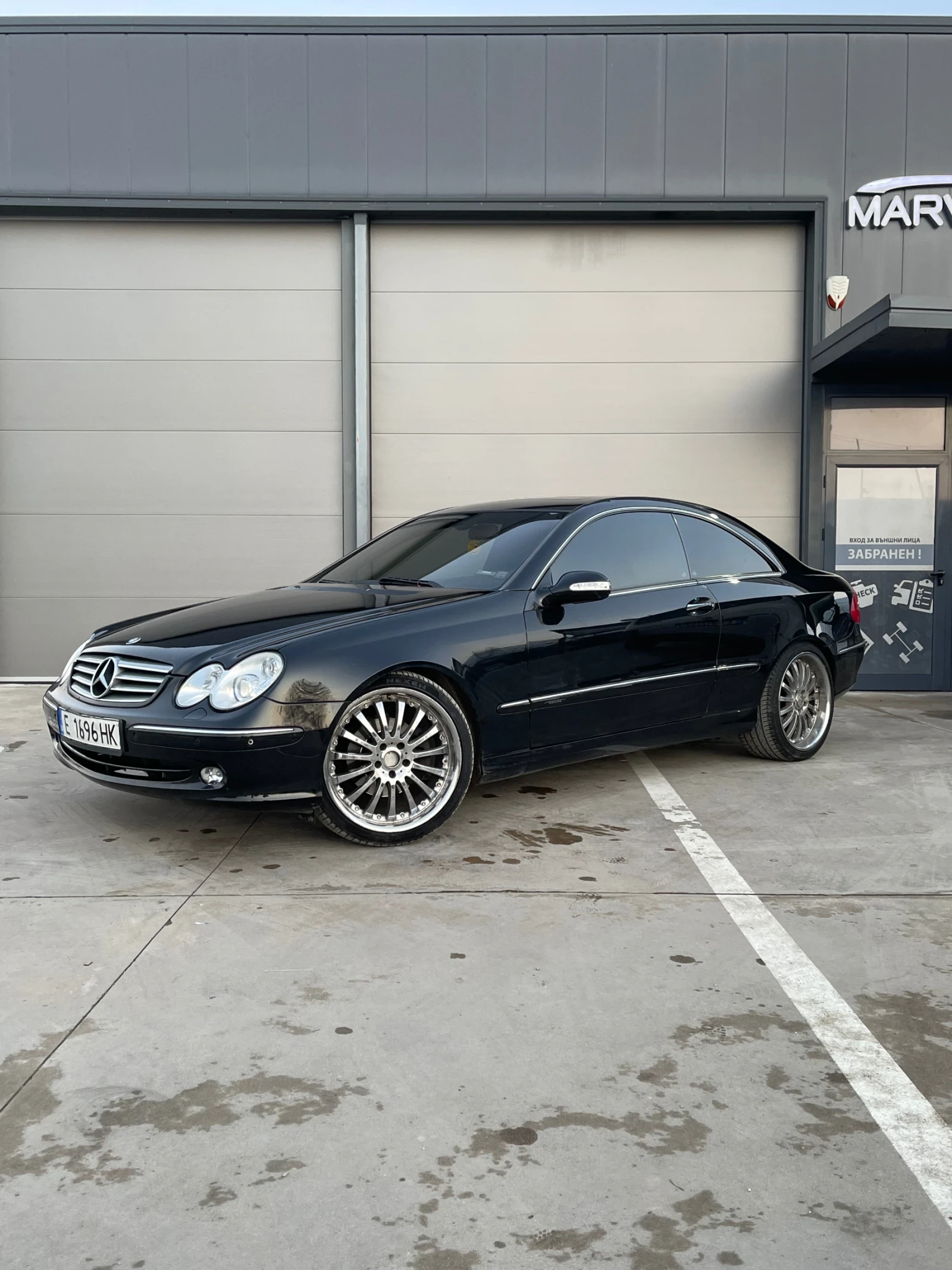 Mercedes-Benz CLK 320, снимка 2 - Автомобили и джипове - 54459605