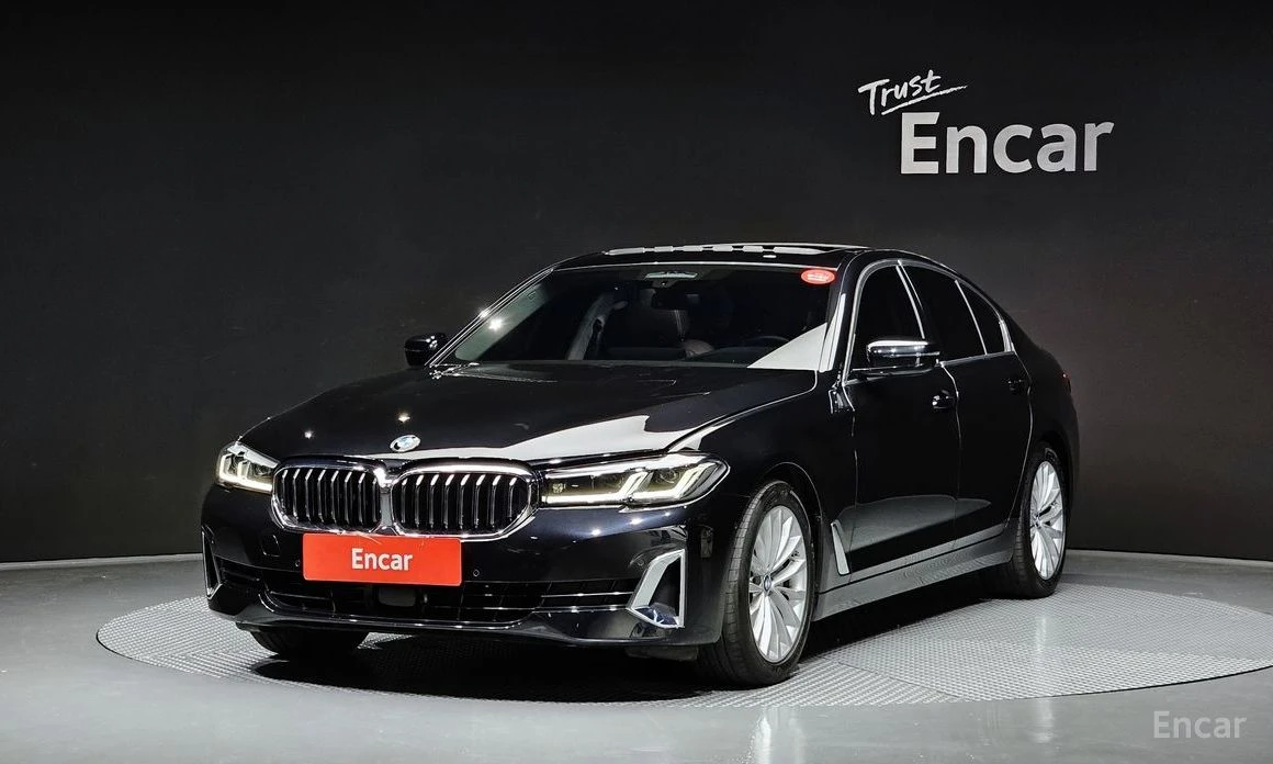 BMW 530 i Luxury* HARMAN KARDON* DISTRONIC* HEAD-UP*  | Auto.bg — изображение 1