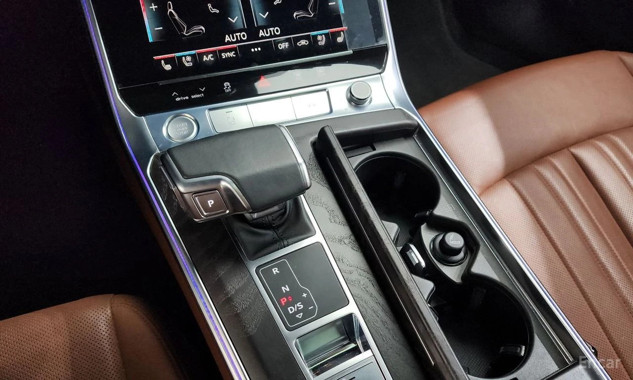 Audi A6 45TFSI* QUATTRO* PREMIUM* HEAD-UP* 360CAM* SUNROOF, снимка 10 - Автомобили и джипове - 54403571