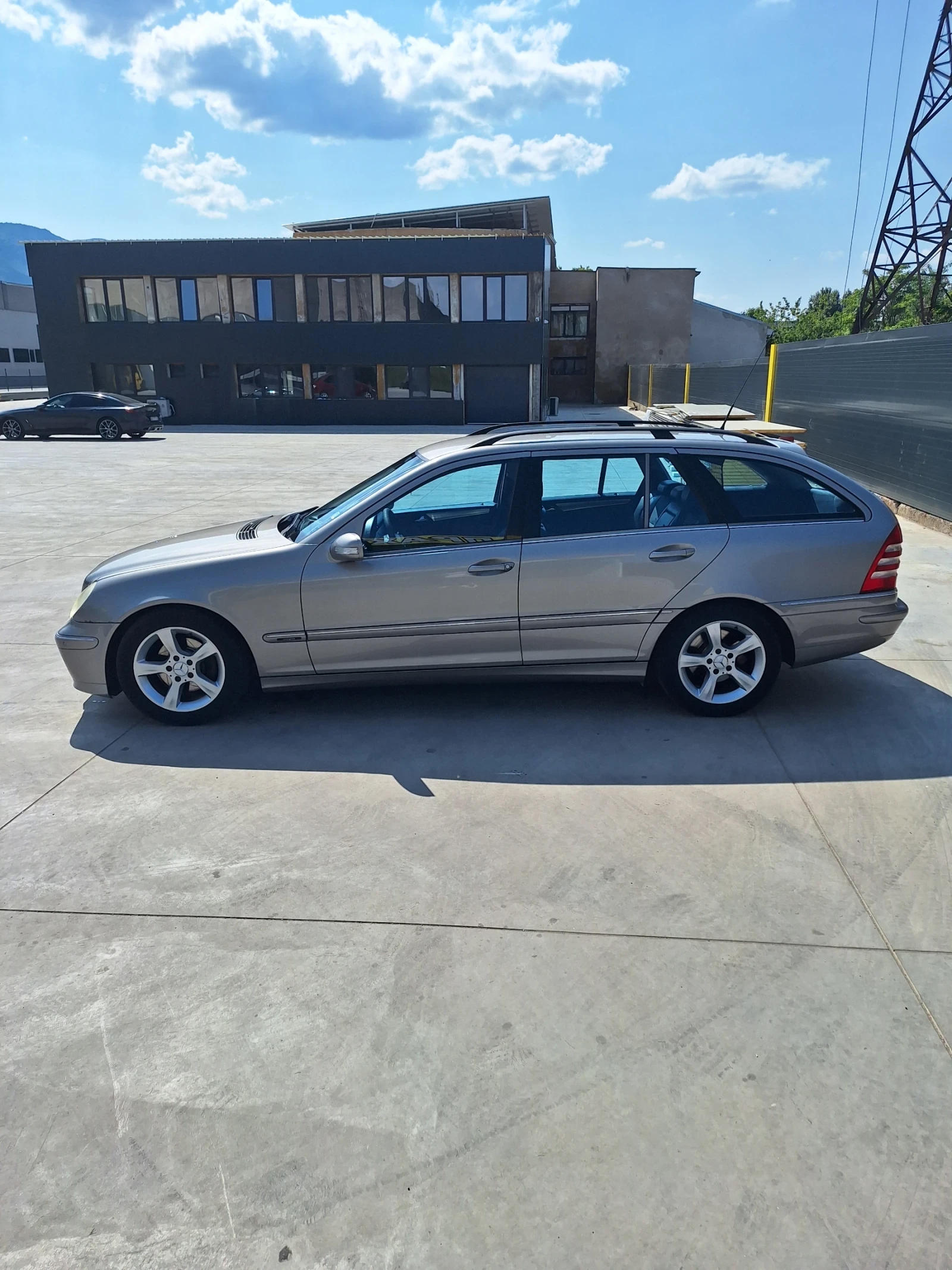 Mercedes-Benz C 220