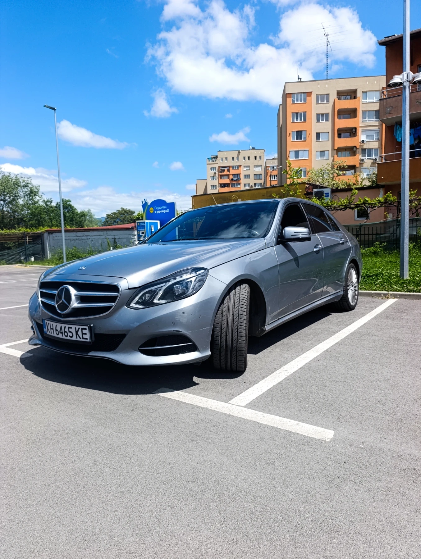 Mercedes-Benz E 350 9G tronic , снимка 8 - Автомобили и джипове - 54595388