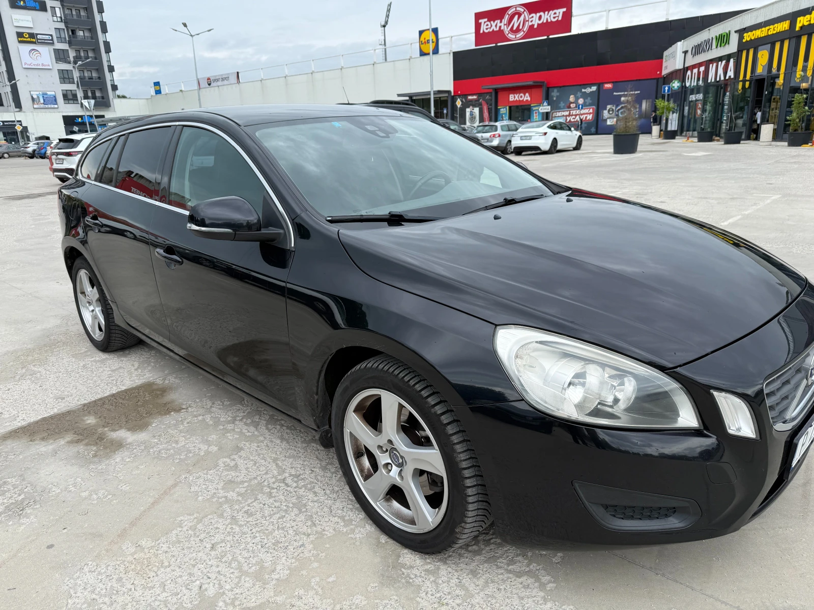 Volvo V60 ВИДЕО В ОБЯВАТА !!!, снимка 3 - Автомобили и джипове - 54884950