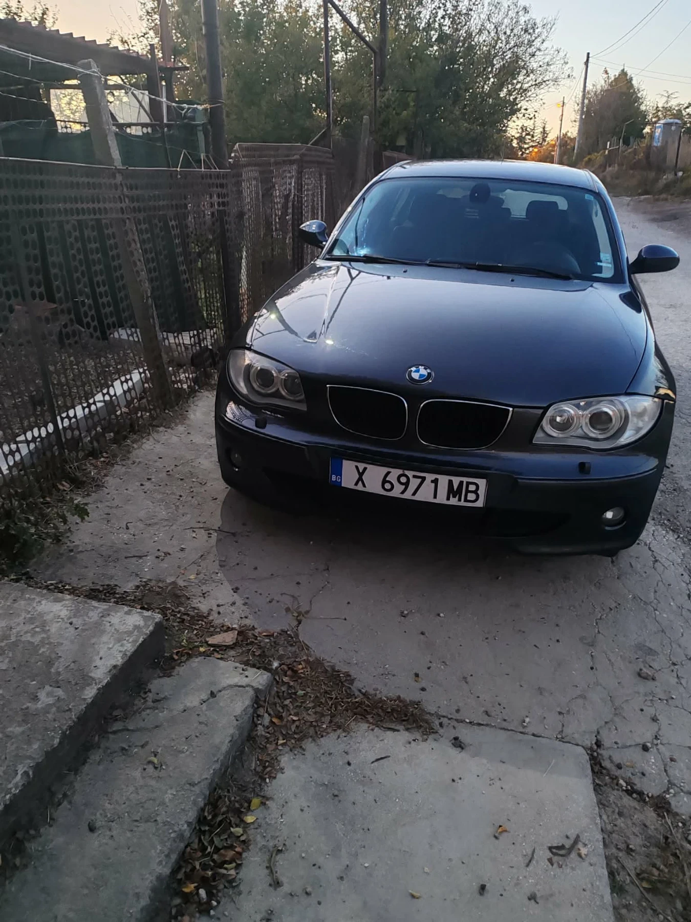 BMW 120