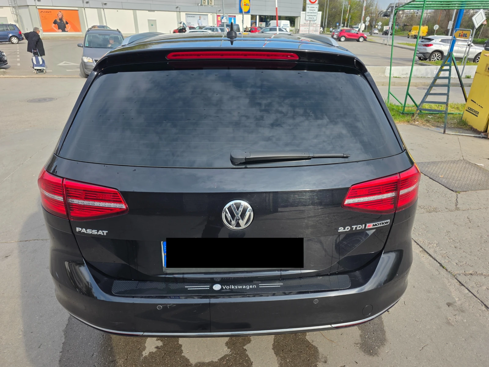 VW Passat B8, снимка 7 - Автомобили и джипове - 56159912