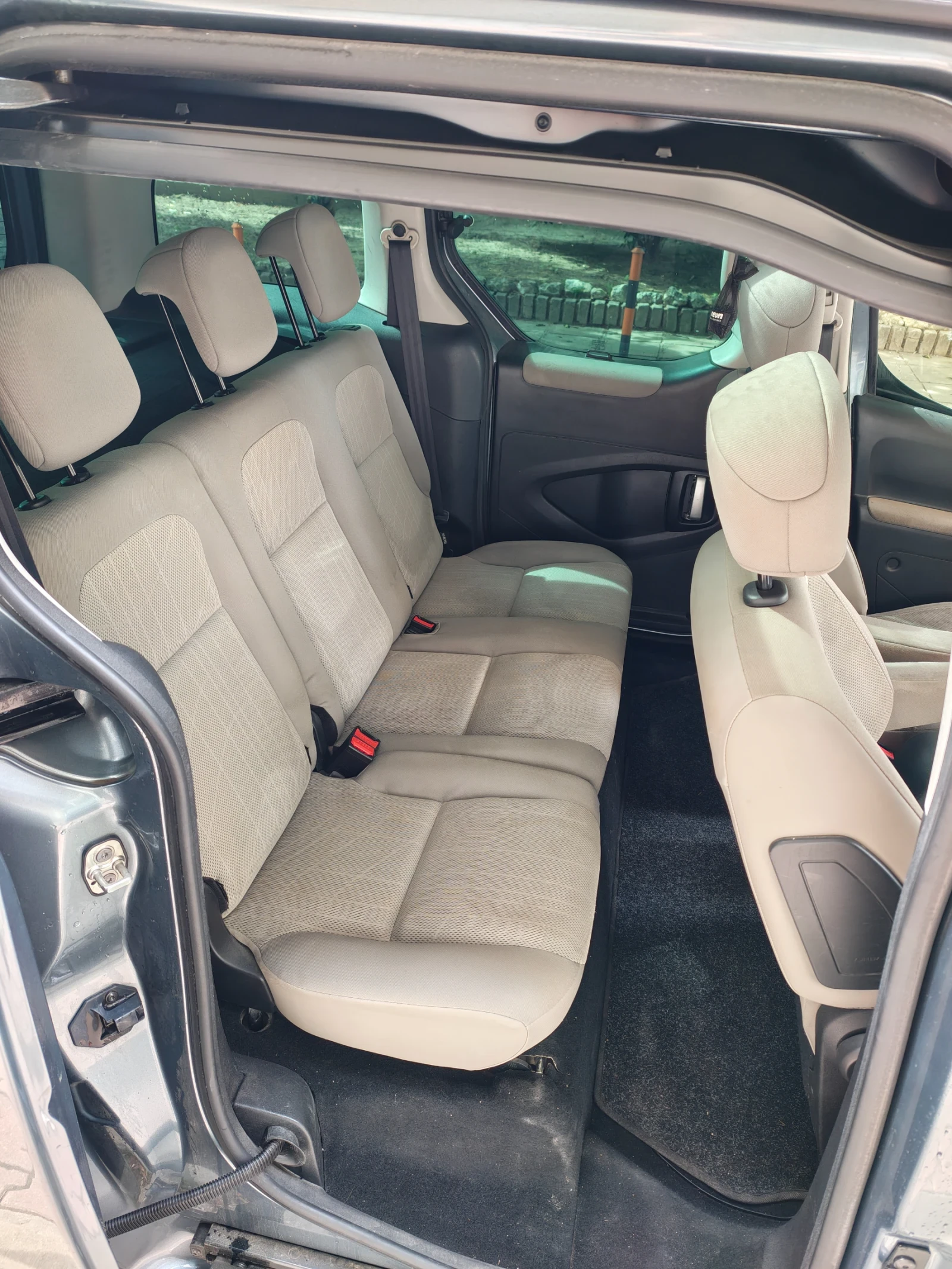 Peugeot Partner Tepee, снимка 10 - Автомобили и джипове - 56270847