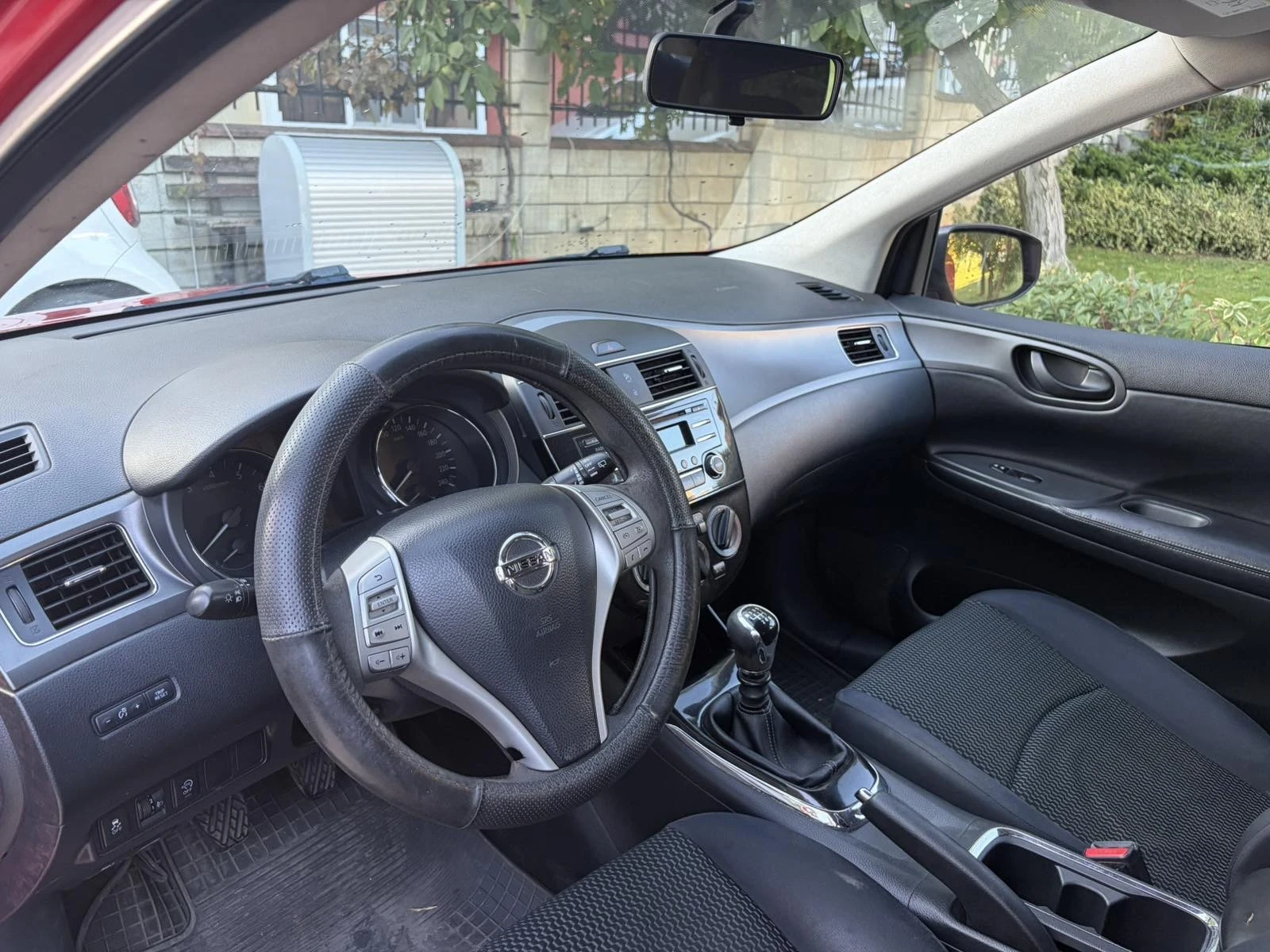 Nissan Pulsar, снимка 4 - Автомобили и джипове - 56610649