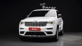 Jeep Grand cherokee SUMMIT / DISTRONIC / АВТ.ПАРКИРАНЕ / ОБДУХ / ФУЛЛ , снимка 3