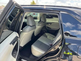 Toyota Rav4 * Limited * CARFAX * ОПЦИЯ ЗА ФИНАНСИРАНЕ, снимка 11