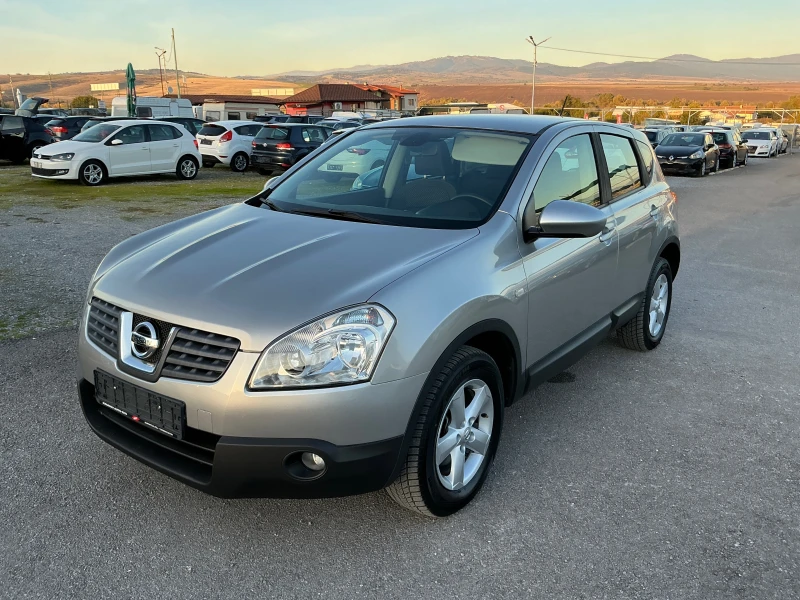 Nissan Qashqai 1.6I, снимка 3 - Автомобили и джипове - 47698116