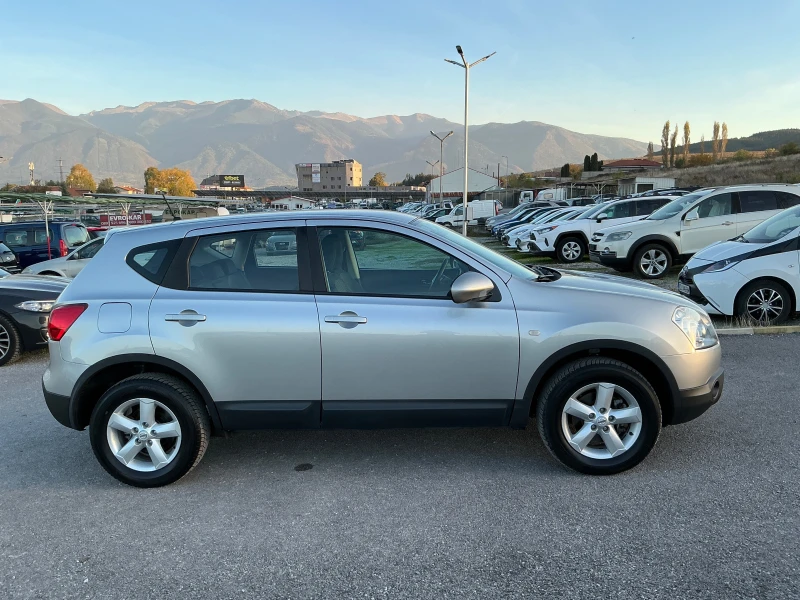 Nissan Qashqai 1.6I, снимка 4 - Автомобили и джипове - 47698116