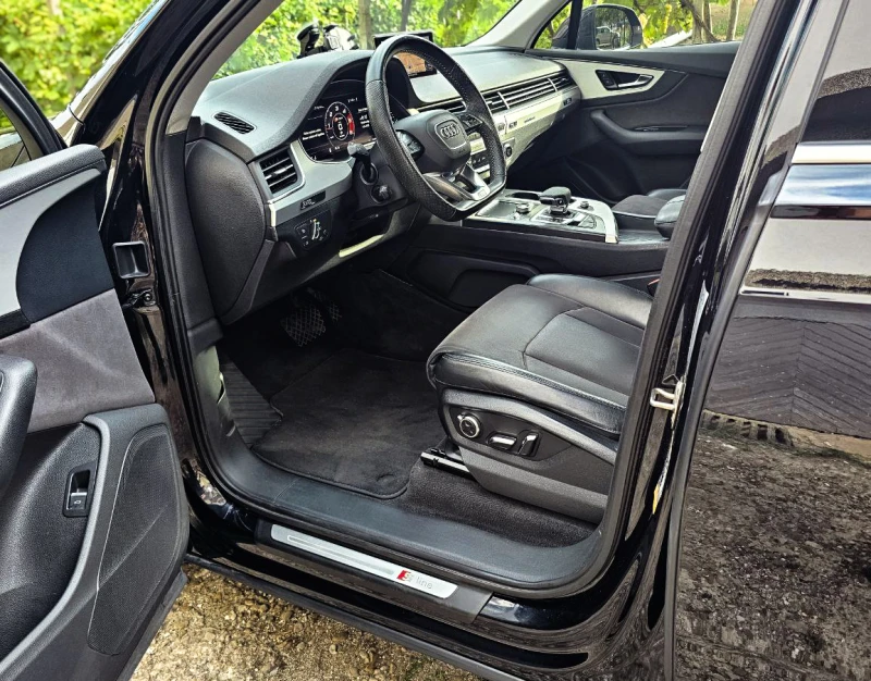 Audi Q7 * Virtual Cockpit * SQ7 Layout, снимка 9 - Автомобили и джипове - 52451243