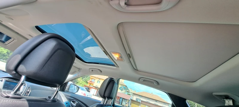 Hyundai IX35 CRDI 4WD, снимка 10 - Автомобили и джипове - 50942583