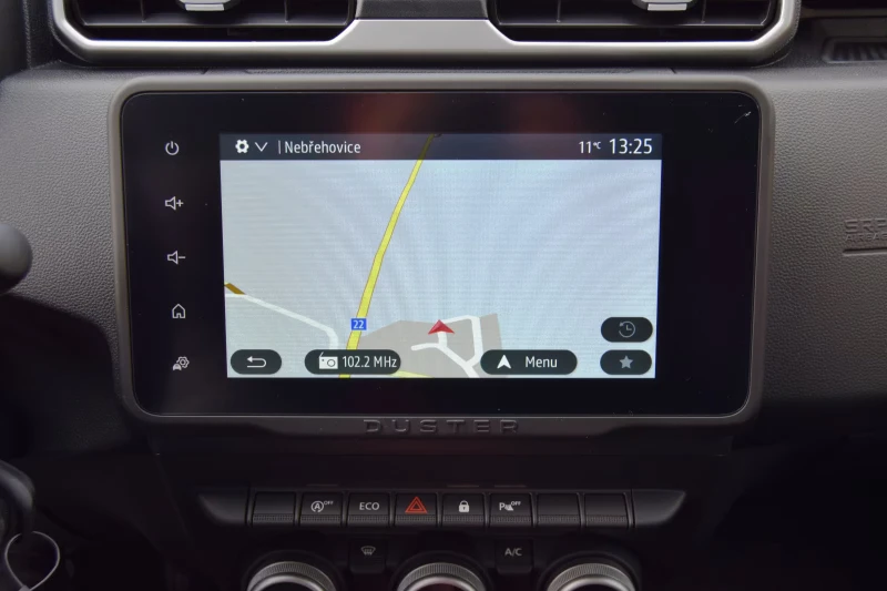 Dacia Duster НОВ!/JOURNEY/131HP/CARPLAY/KEYLESS/LED/DAB/717f, снимка 9 - Автомобили и джипове - 51653516