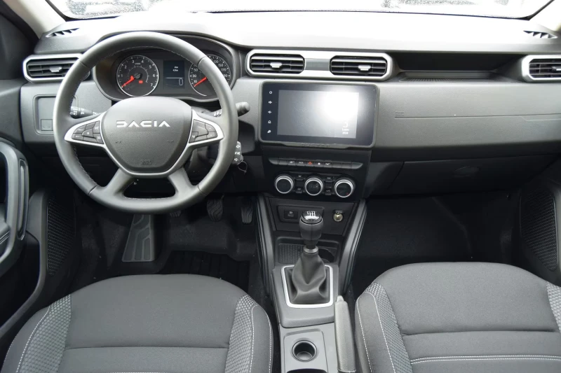 Dacia Duster НОВ!/JOURNEY/131HP/CARPLAY/KEYLESS/LED/DAB/717f, снимка 6 - Автомобили и джипове - 51653516
