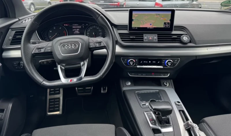 Audi Q5 50TDI  Quattro  / Sline / CAMERA/ , снимка 6 - Автомобили и джипове - 52041537