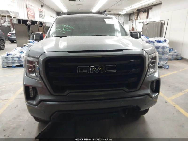 Gmc Sierra 5.3L V-8 DI, VVT, 355HP 4X4 Drive, снимка 4 - Автомобили и джипове - 52661704