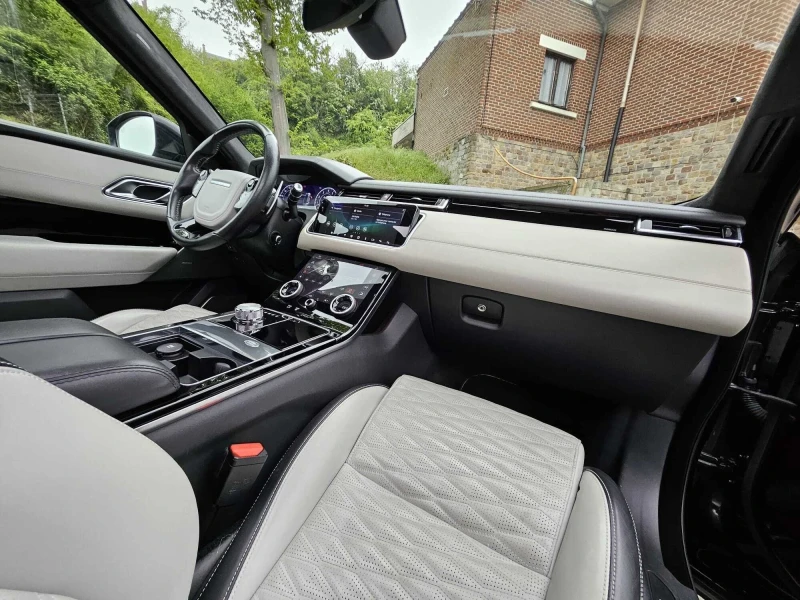 Land Rover Range Rover Velar SV * FULL* Подгрев* Масаж* Обдух* PANO* Meridian* , снимка 9 - Автомобили и джипове - 52715917