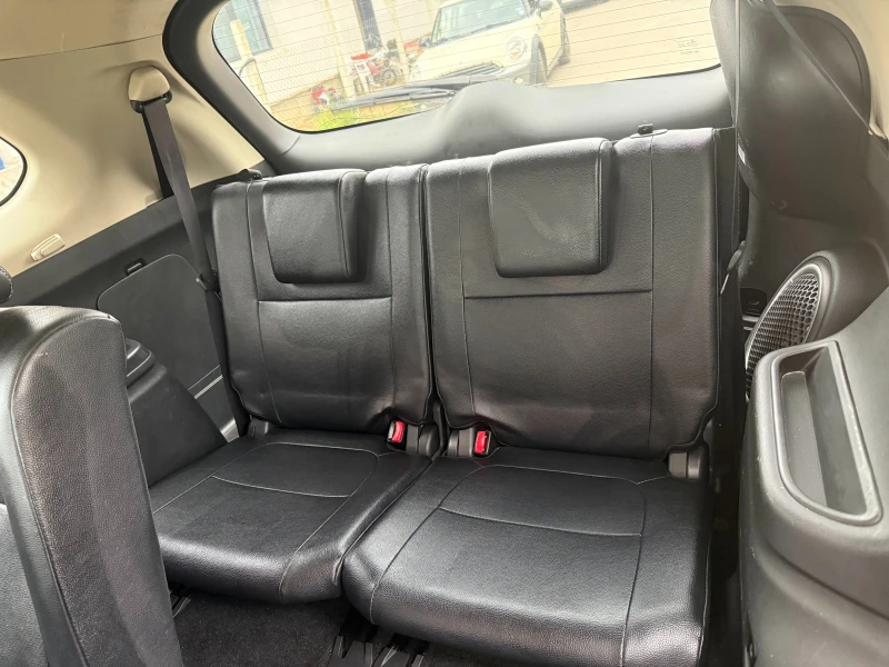 Mitsubishi Outlander 2.2 DiD, снимка 9 - Автомобили и джипове - 52803333