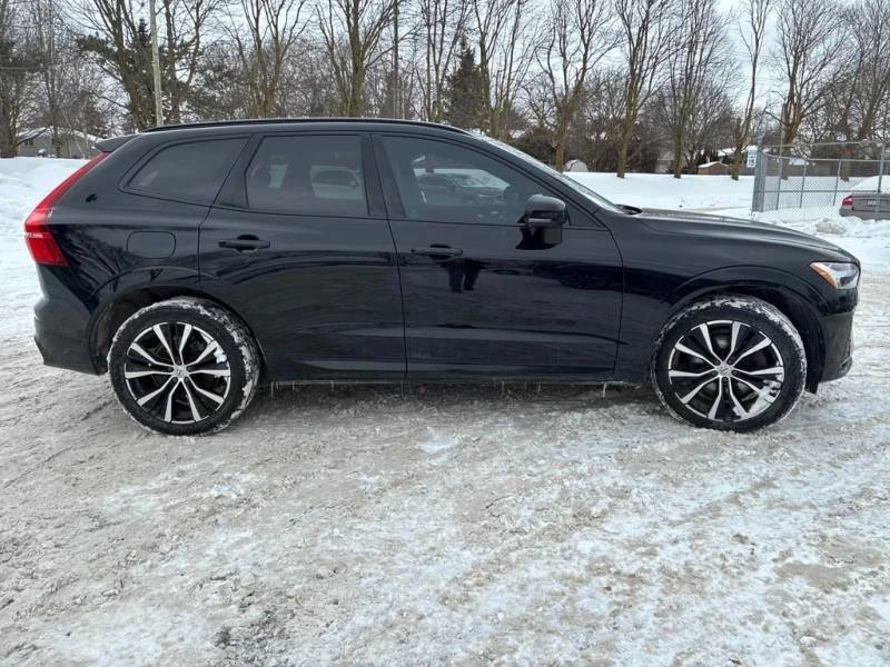 Volvo XC60 * Plus Dark Theme * ПОДГРЕВИ * КАМЕРА * CARFAX, снимка 3 - Автомобили и джипове - 53403676