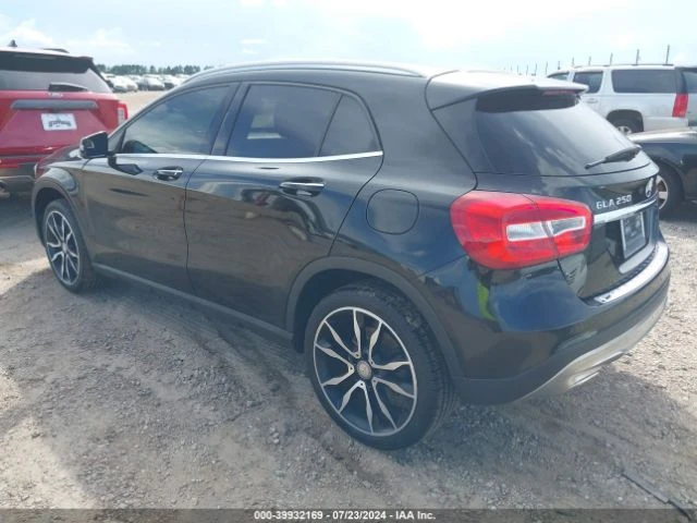 Mercedes-Benz GLA 250 4MATIC, снимка 3 - Автомобили и джипове - 48507975