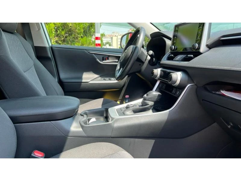 Toyota Rav4 2.0 CVT Executive AWD - изображение 10