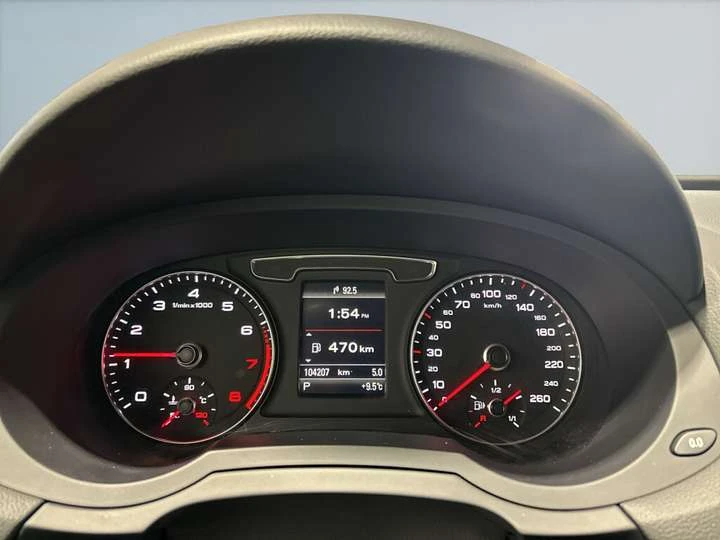 Audi Q3 2.0 TFSI Progressiv S Line/Leather/NAVI/Sunroof/Cl - изображение 10