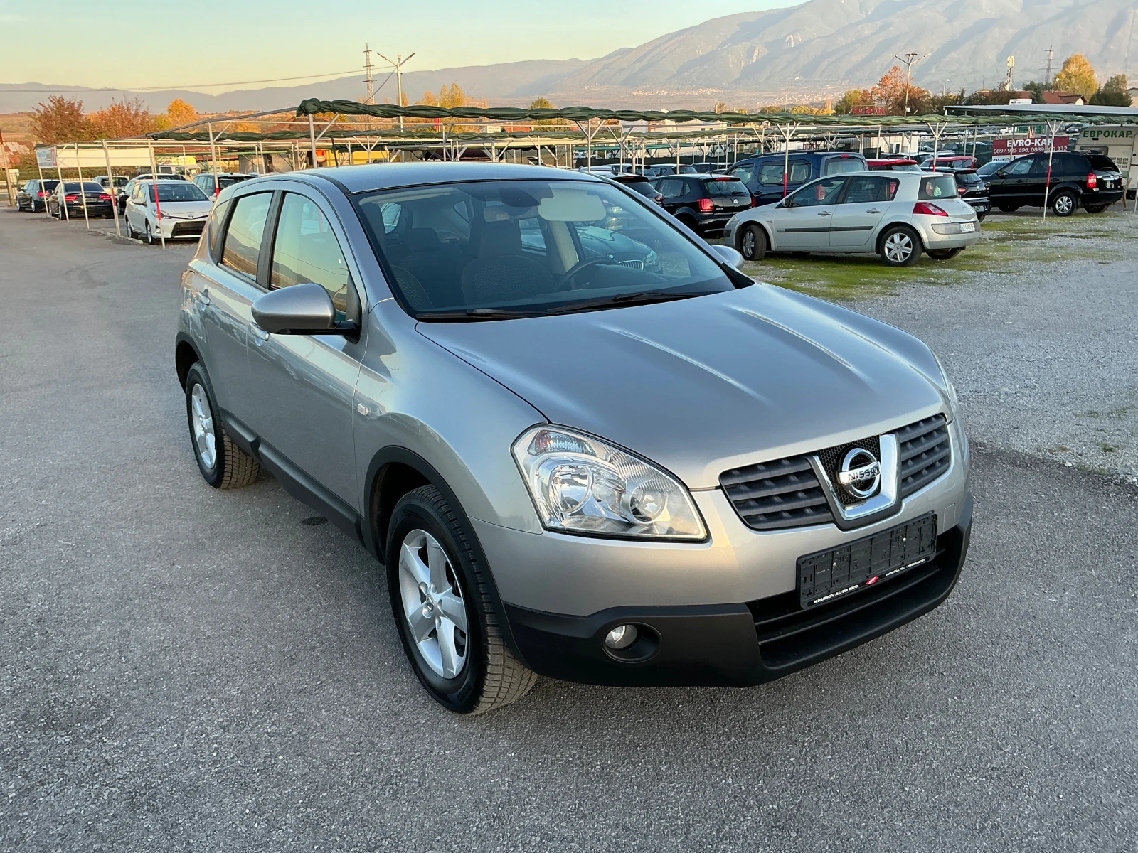 Nissan Qashqai 1.6I - изображение 2