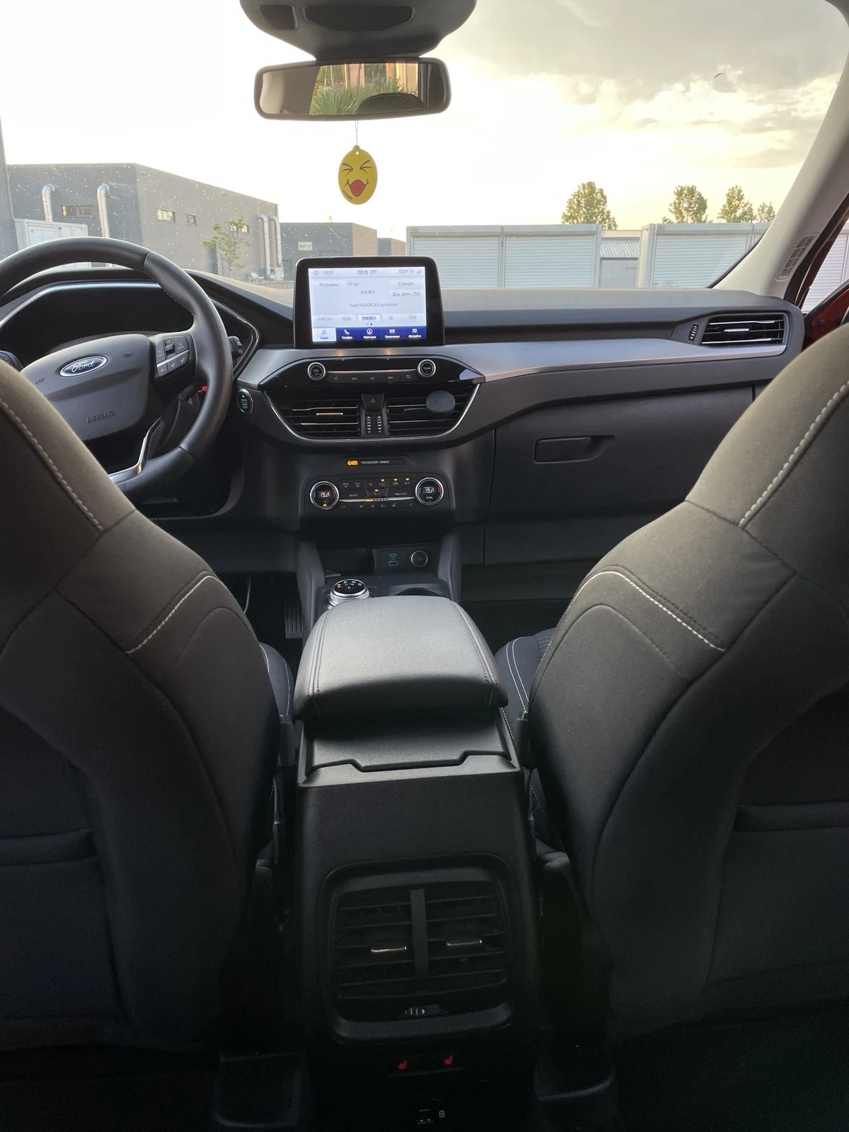Ford Kuga SUV - изображение 8