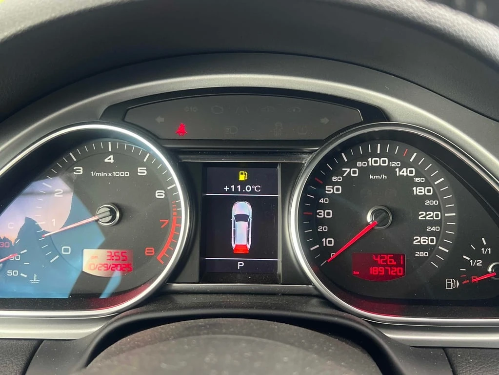 Audi Q7 2011 QUATTRO * 7 МЕСТЕН* БЕЗ ПЪРВОНАЧАЛНА ВНОСКА*  - изображение 8