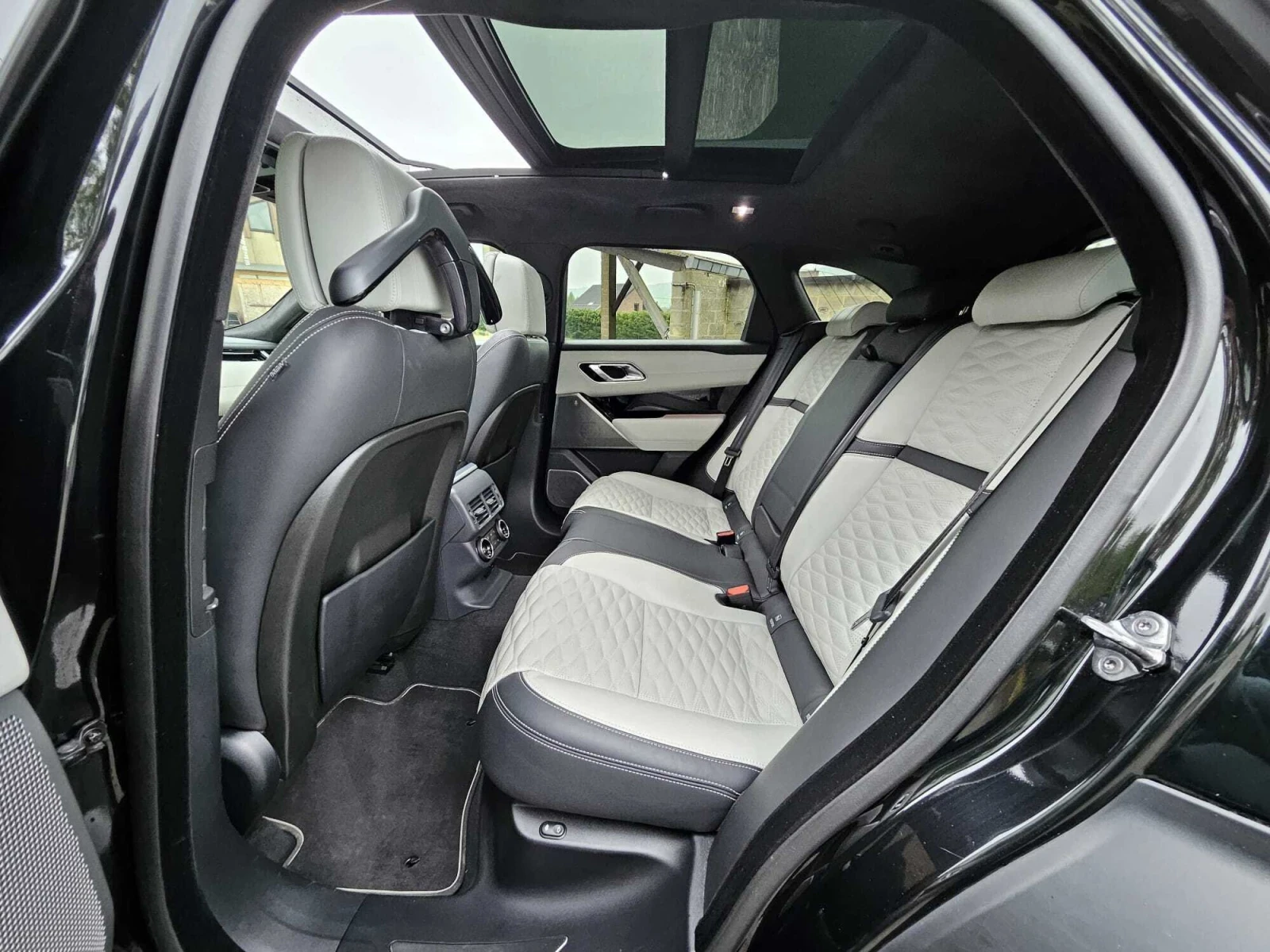 Land Rover Range Rover Velar SV * FULL* * * * PANO* Meridian*  | Mobile.bg   5