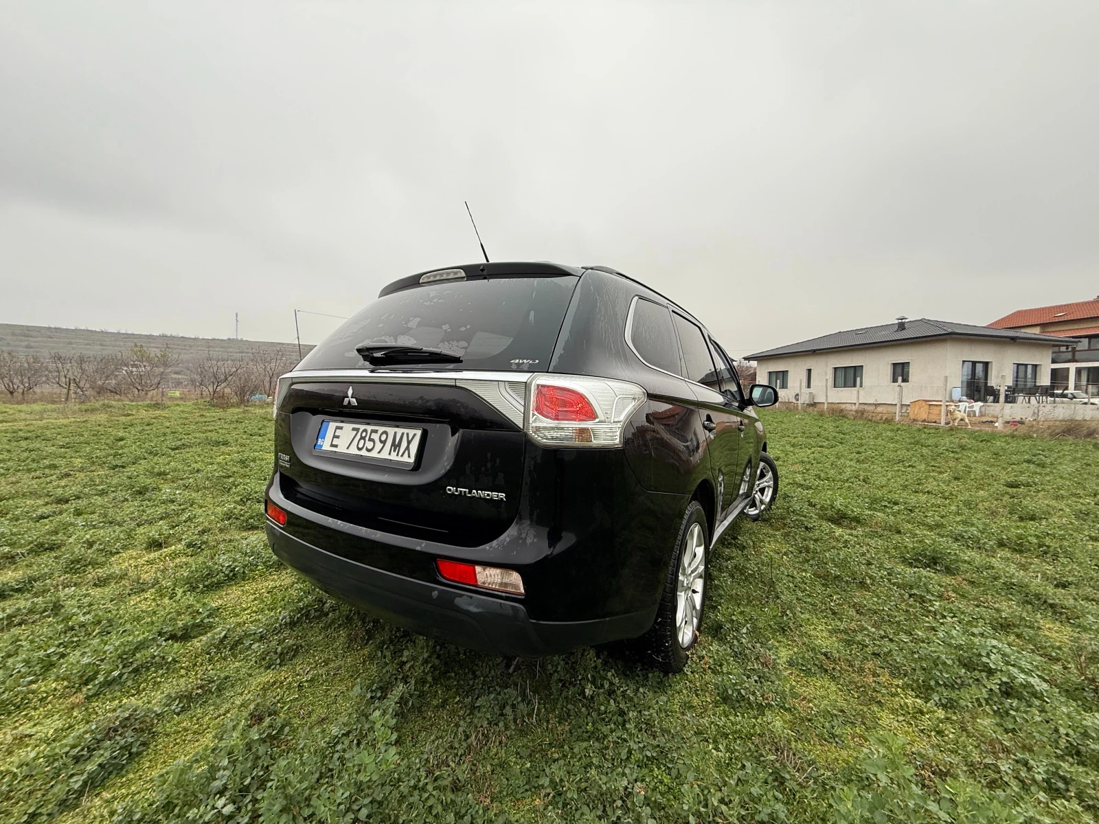 Mitsubishi Outlander 2.2 DiD | Mobile.bg � ����������� 3