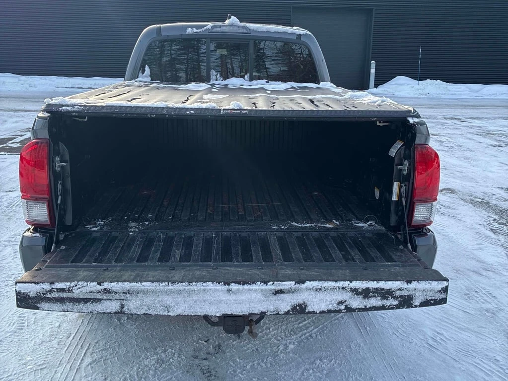 Toyota Tacoma * 4x4 Double Cab Auto * CARFAX * ��� ������������  | Mobile.bg � ����������� 16