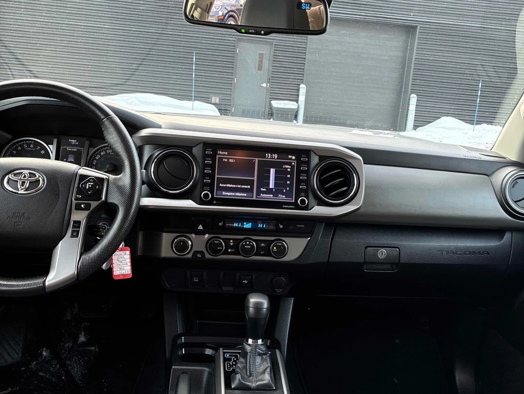 Toyota Tacoma * 4x4 Double Cab Auto * CARFAX * БЕЗ ПЪРВОНАЧАЛНА  - изображение 9