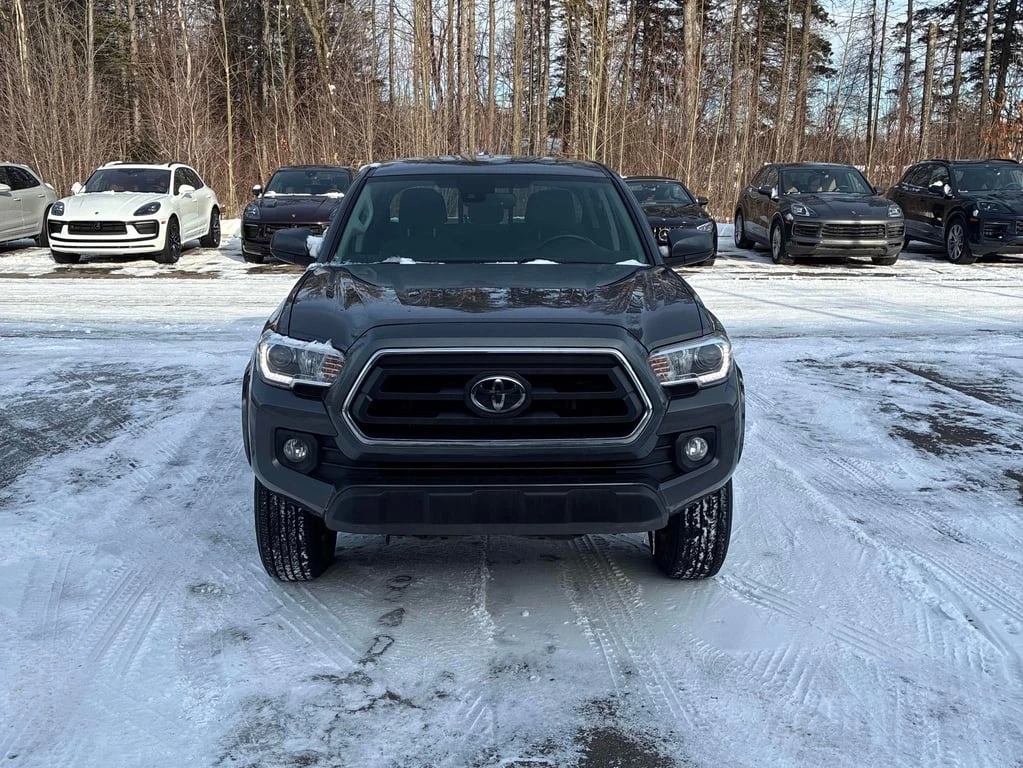 Toyota Tacoma * 4x4 Double Cab Auto * CARFAX * БЕЗ ПЪРВОНАЧАЛНА  - изображение 6