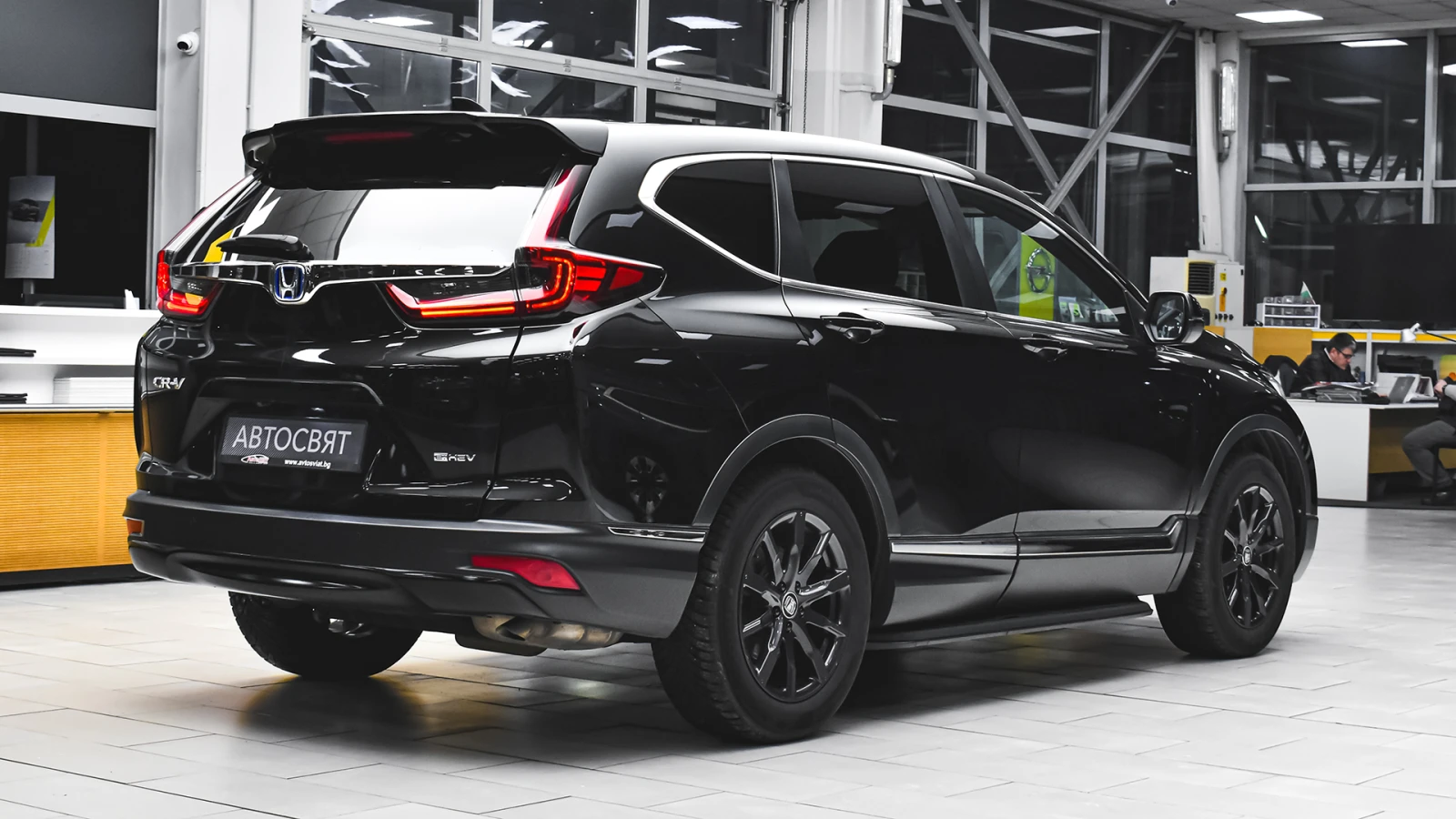 Honda Cr-v 2.0 i-MMD Black Edition Hybrid 4x4 Automatic - изображение 6
