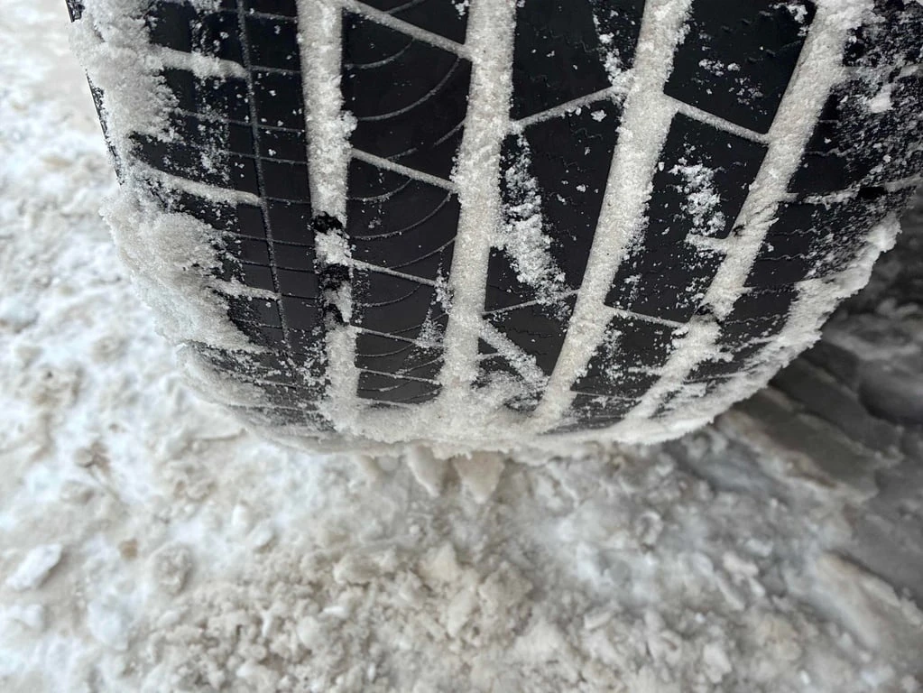 Volvo XC60 * Plus Dark Theme * �������� * ������ * CARFAX | Mobile.bg � ����������� 13