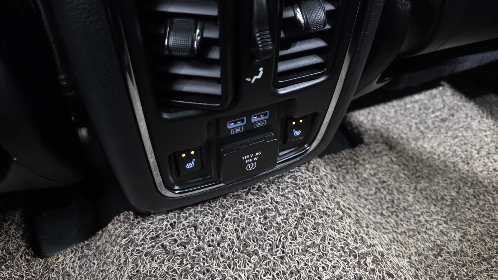 Jeep Grand cherokee SUMMIT / DISTRONIC / АВТ.ПАРКИРАНЕ / ОБДУХ / ФУЛЛ , снимка 17 - Автомобили и джипове - 54060466