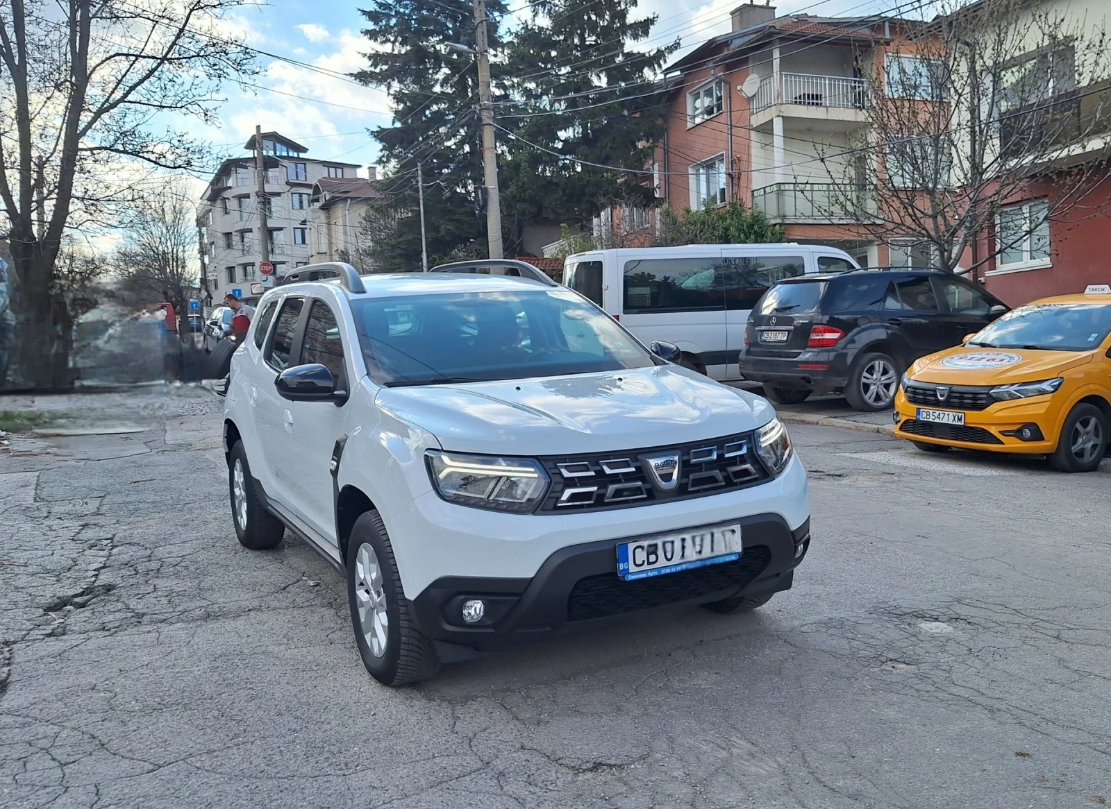 Dacia Duster 4x4 1.5 dCi 115 к.с. 2022г 39 000км., 6скорости , снимка 2 - Автомобили и джипове - 54184771