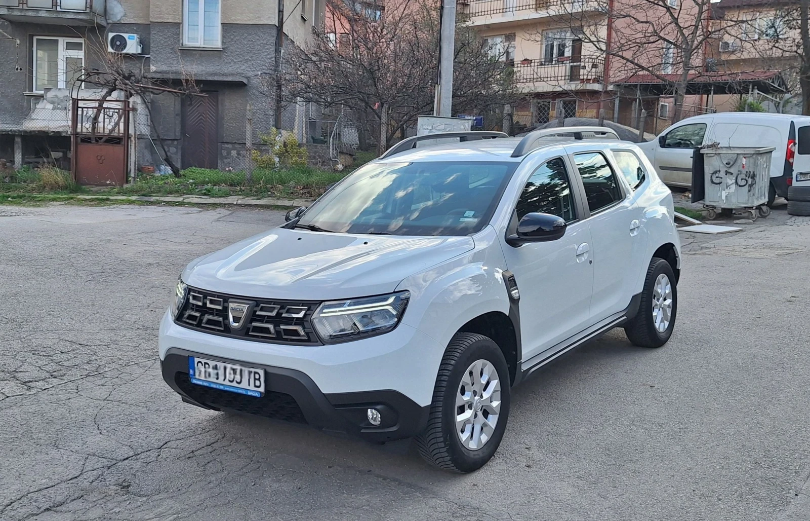 Dacia Duster 4x4 1.5 dCi 115 к.с. 2022г 39 000км., 6скорости , снимка 8 - Автомобили и джипове - 54184771