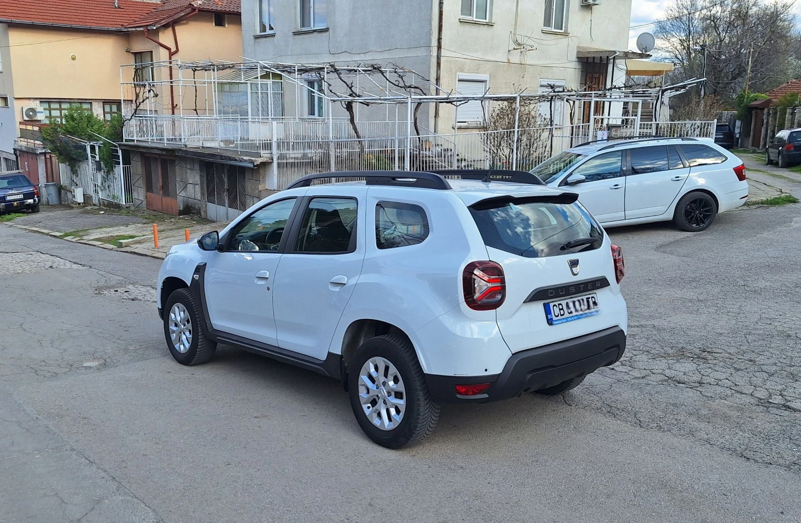 Dacia Duster 4x4 1.5 dCi 115 к.с. 2022г 39 000км., 6скорости , снимка 4 - Автомобили и джипове - 54184771