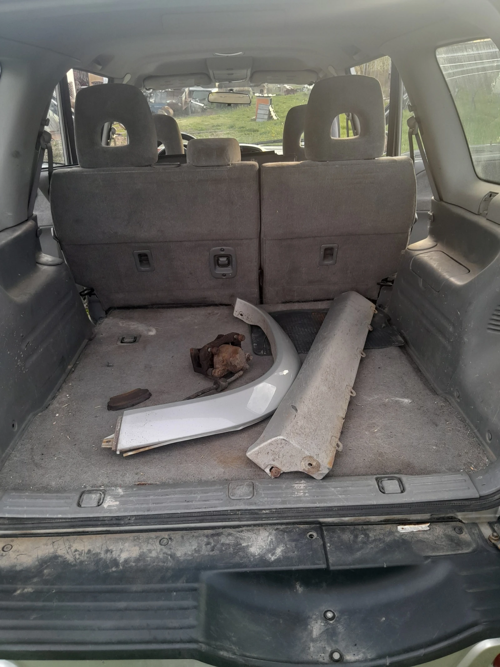 Suzuki Grand vitara 2.0TD HL7 Брякуван!, снимка 11 - Автомобили и джипове - 54221155