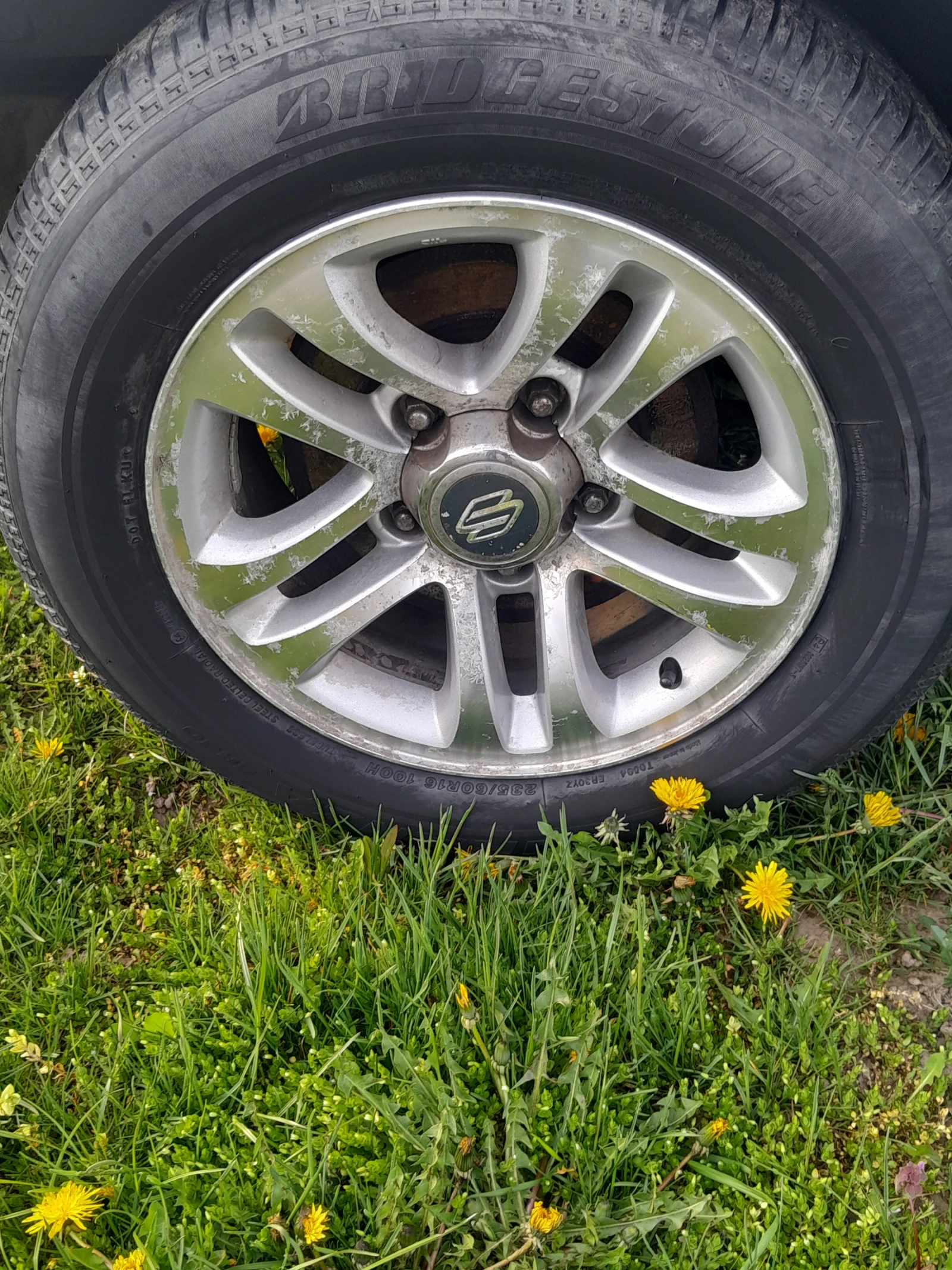 Suzuki Grand vitara 2.0TD HL7 Брякуван!, снимка 14 - Автомобили и джипове - 54221155