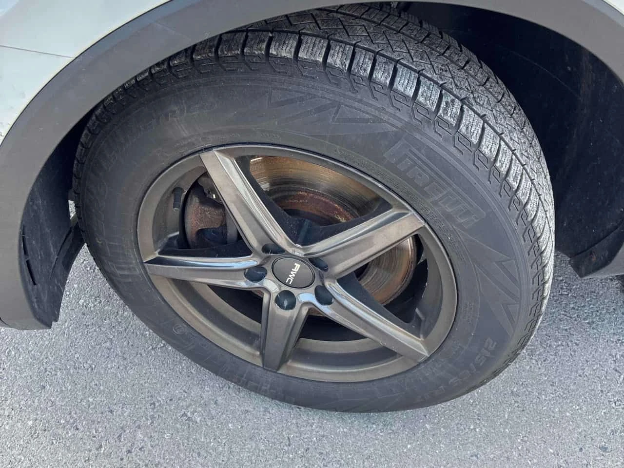 VW Tiguan * Highline * ГЛАВНО ПРЕДСТАВИТЕЛСТВО* , снимка 6 - Автомобили и джипове - 54618861
