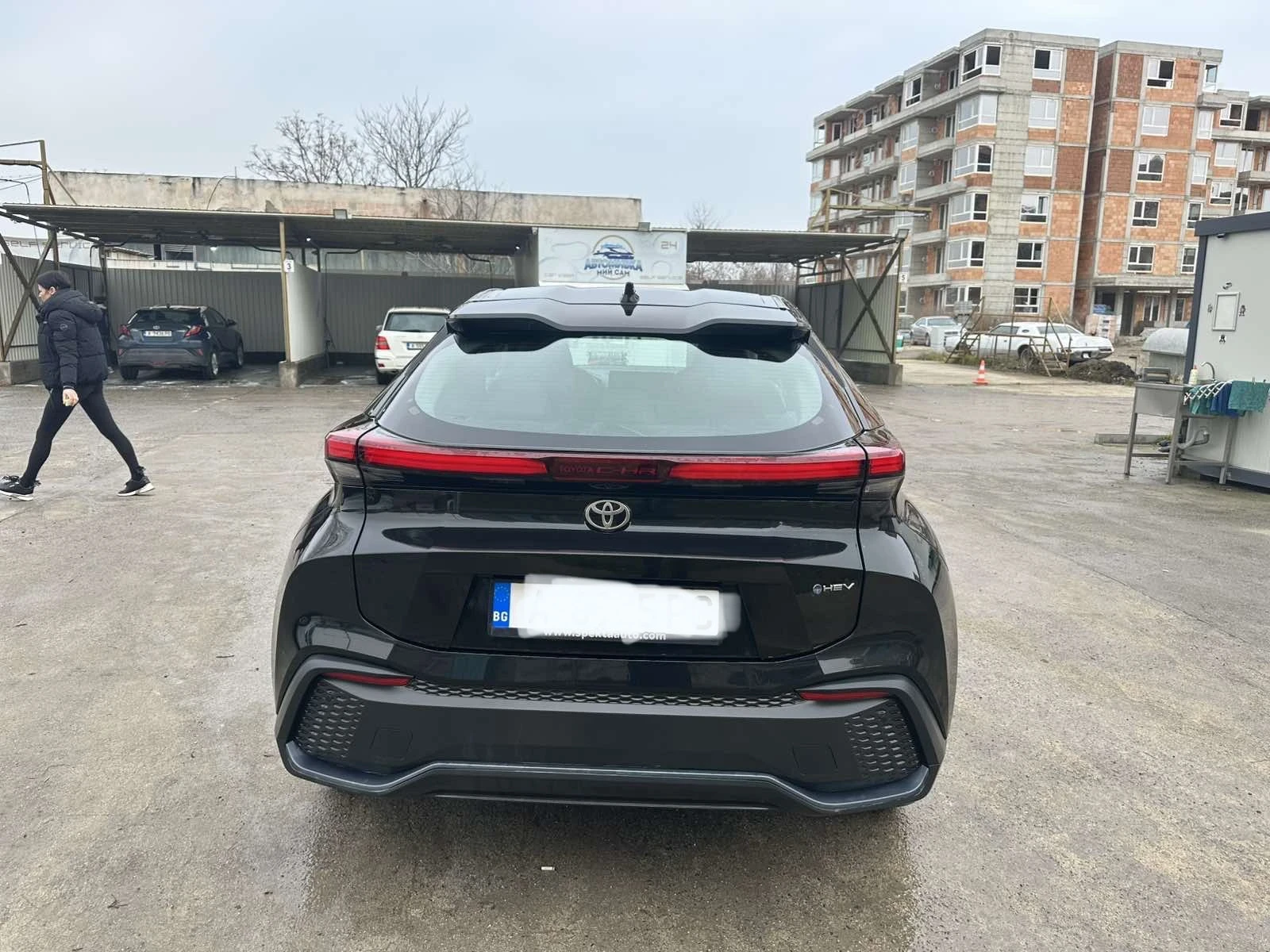 Toyota C-HR, снимка 5 - Автомобили и джипове - 54648233