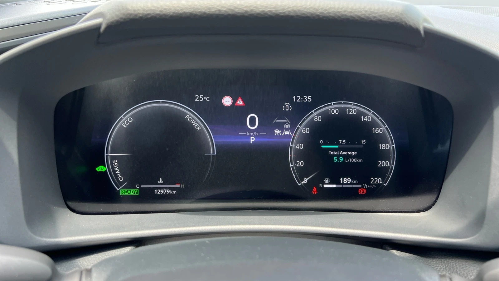 Toyota C-HR 2.0H Selection , снимка 13 - Автомобили и джипове - 54793335