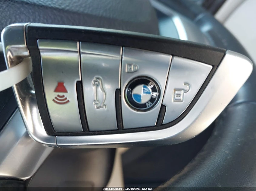 BMW X5 3.0l xDrive35I, снимка 11 - Автомобили и джипове - 54831381