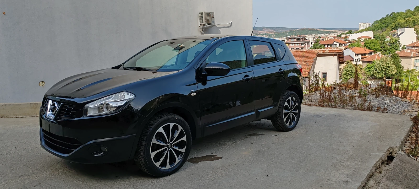 Nissan Qashqai, снимка 2 - Автомобили и джипове - 55871831