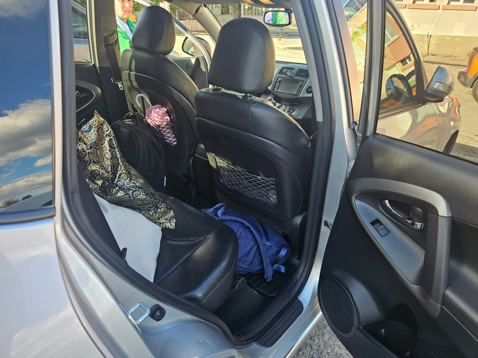 Toyota Rav4, снимка 6 - Автомобили и джипове - 56259265
