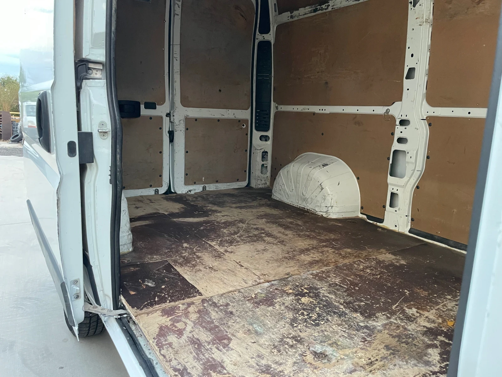 Fiat Ducato 2.3Jtd/КЛИМАТИК, снимка 11 - Бусове и автобуси - 55826589